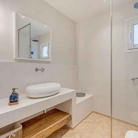 Decavos House * Liapades