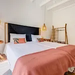 Decavos House * 라이아페이즈