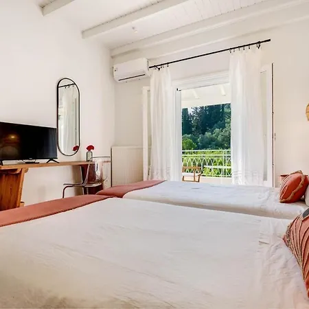 Decavos House Ferienhaus *