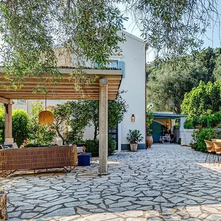 Decavos House Ferienhaus