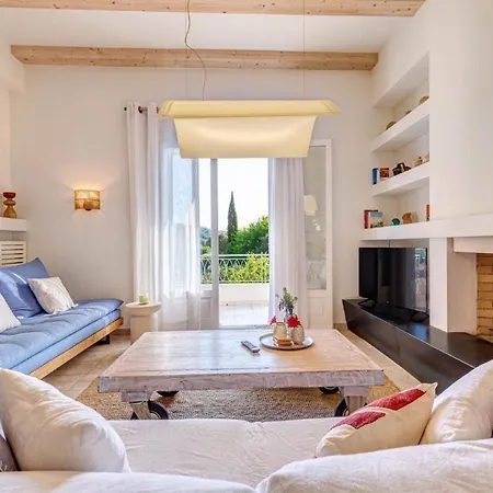 Dom wakacyjny Decavos House