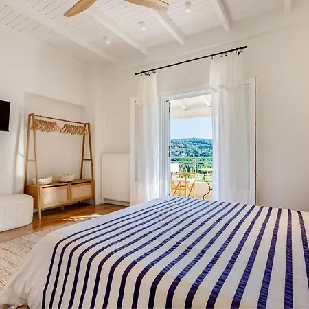 Ferienhaus Decavos House Liapades