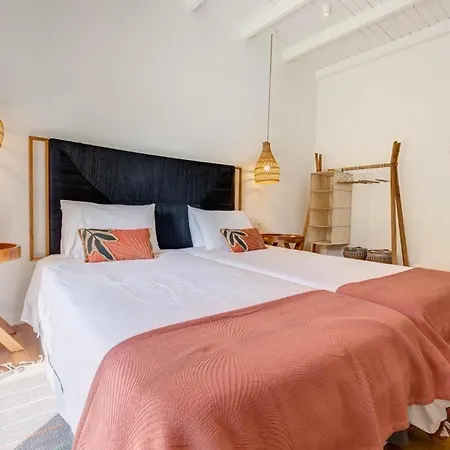 Decavos House * リアパデス