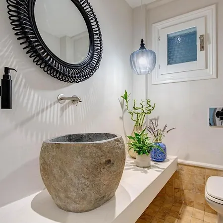 Decavos House * Liapades