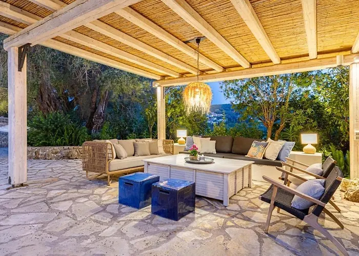 Decavos House * Liapades
